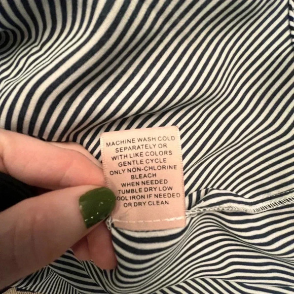 ~Philosophy~ Blouse - XL - Picture 9 of 9